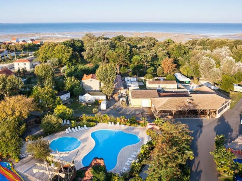 Camping Le Village Corsaire des 2 Plages