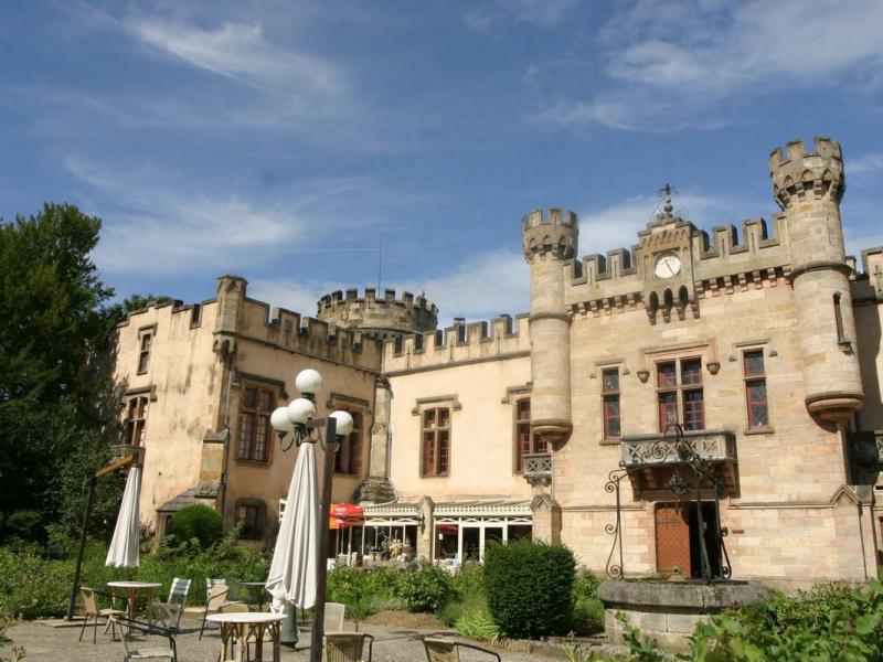 Camping Château de Grange Fort