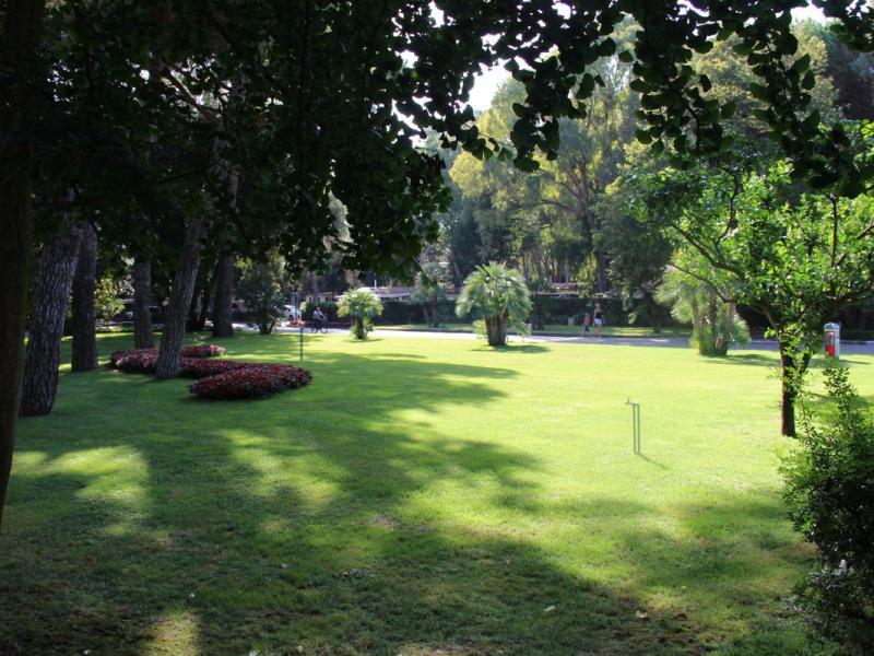 Baia Domizia Camping Village