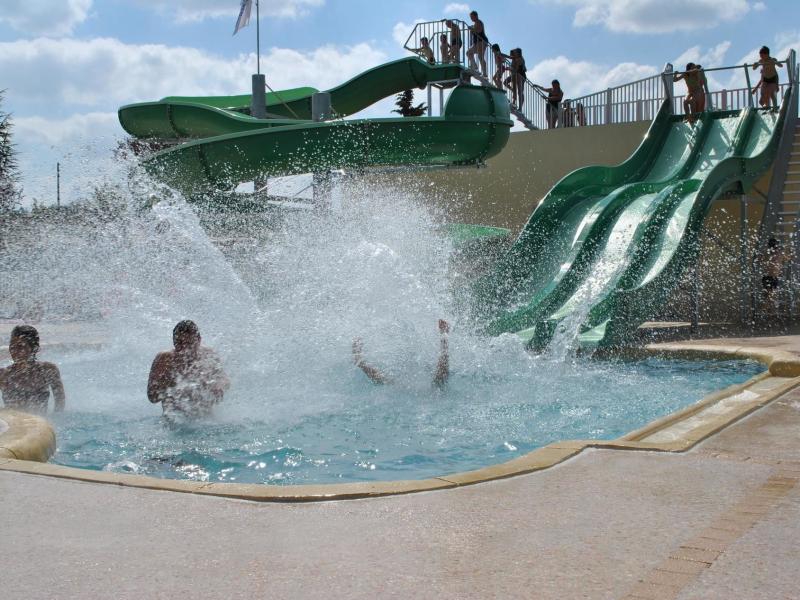 Campeggio Lac de Thoux