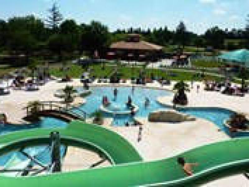 Campeggio Lac de Thoux