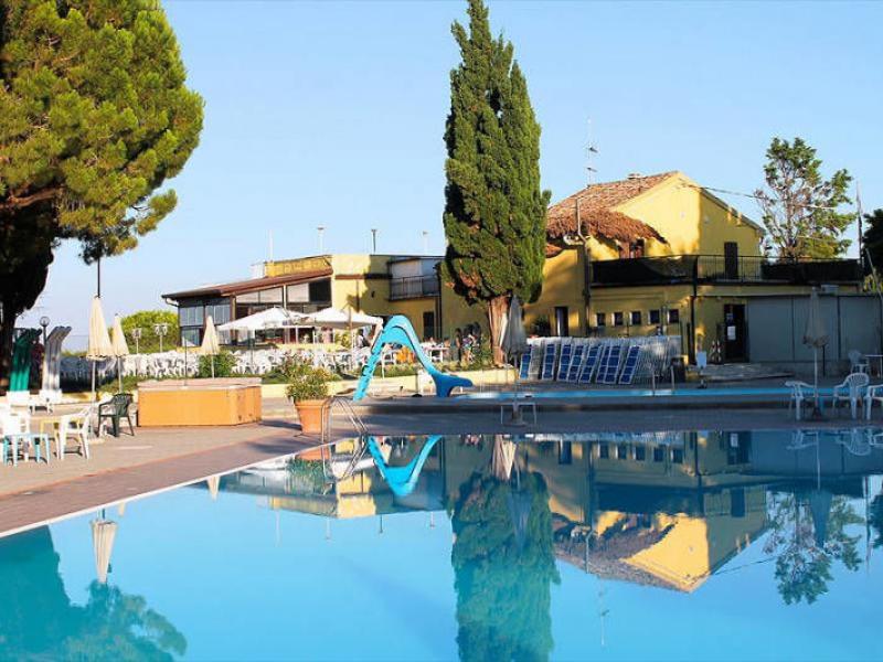 Camping Village Mar y Sierra