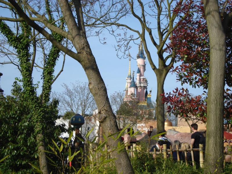 Camping Le Village Parisien Varreddes