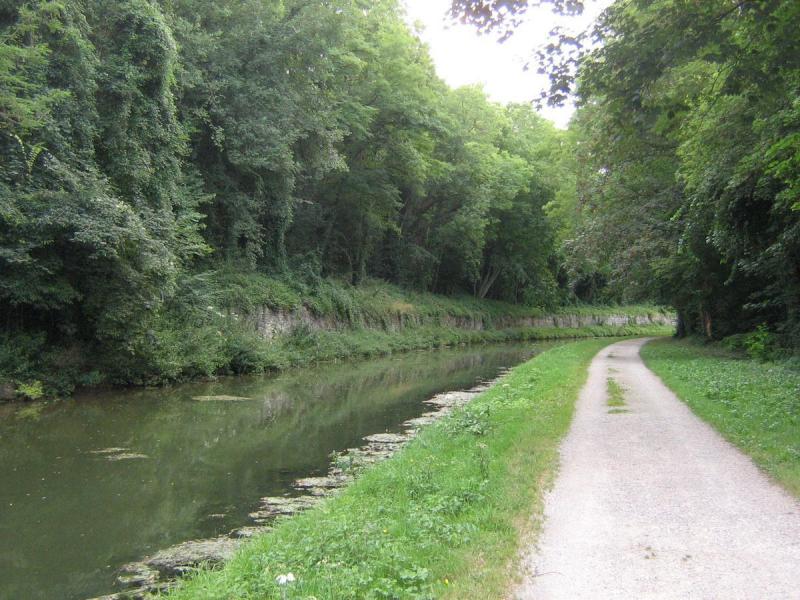 Camping Le Village Parisien Varreddes