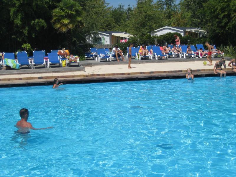 Campeggio Tropical Sen Yan