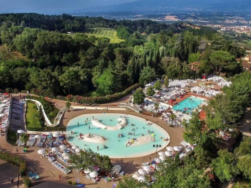 Camping hu Norcenni Girasole Village