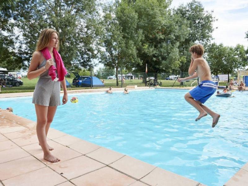 Camping Aux Rives du Soleil