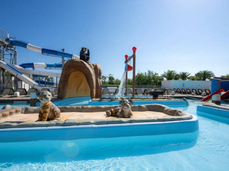 Camping Marina d Erba Rossa