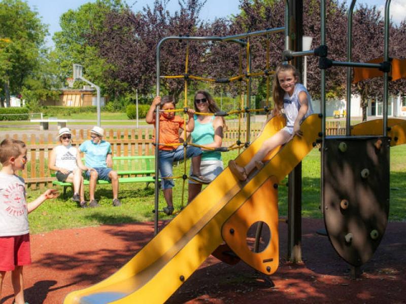 Camping L ile du Rhin