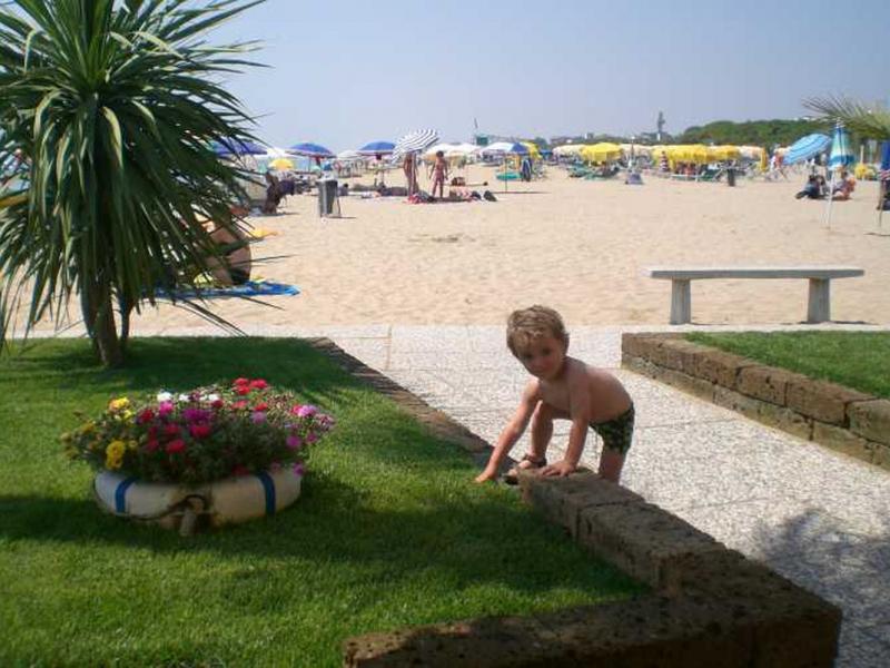 Camping Malibu Beach