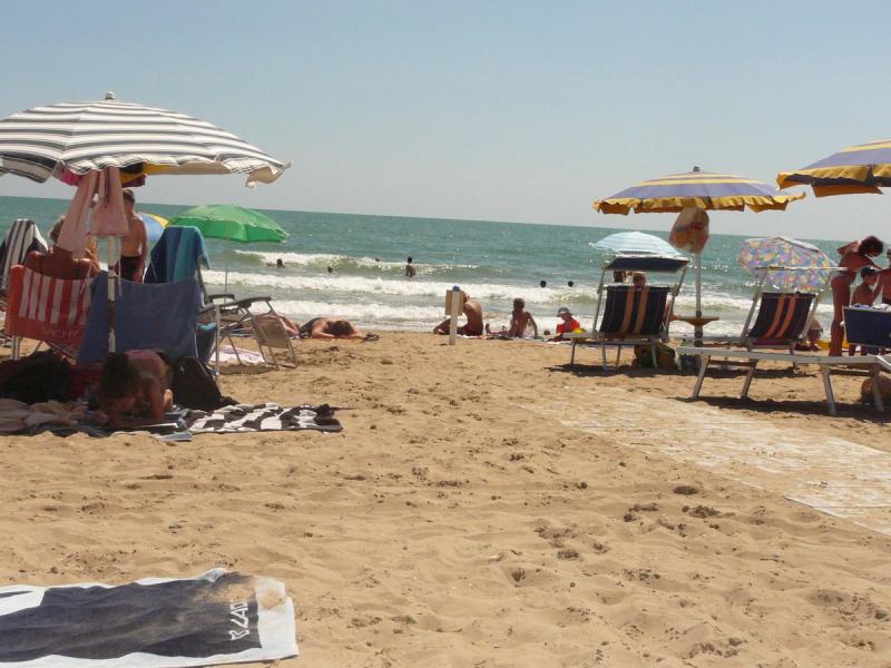 Camping Malibu Beach