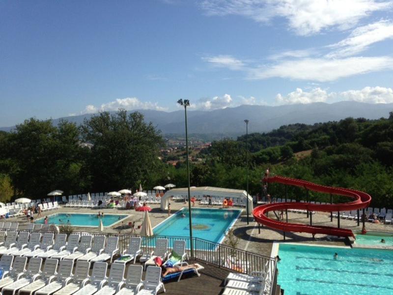 hu Norcenni Girasole Village