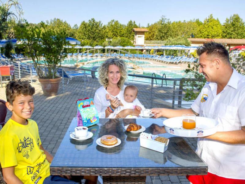 Planet Camping Port 9