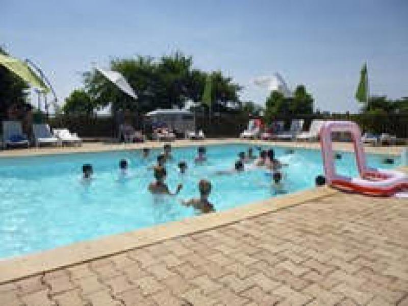 Camping Du Lac de Bonnefon