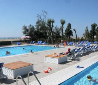 Punta Falconera Camping & Village