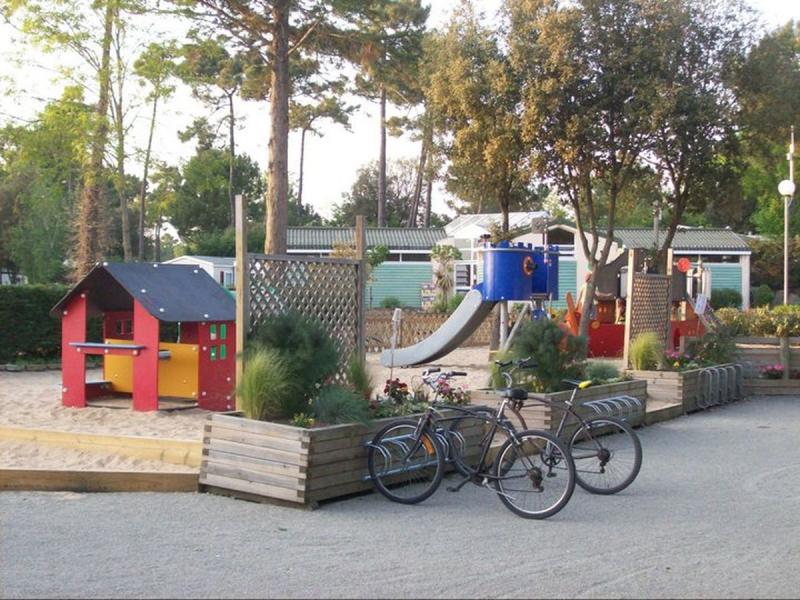 Siblu Camping Le Bois Dormant