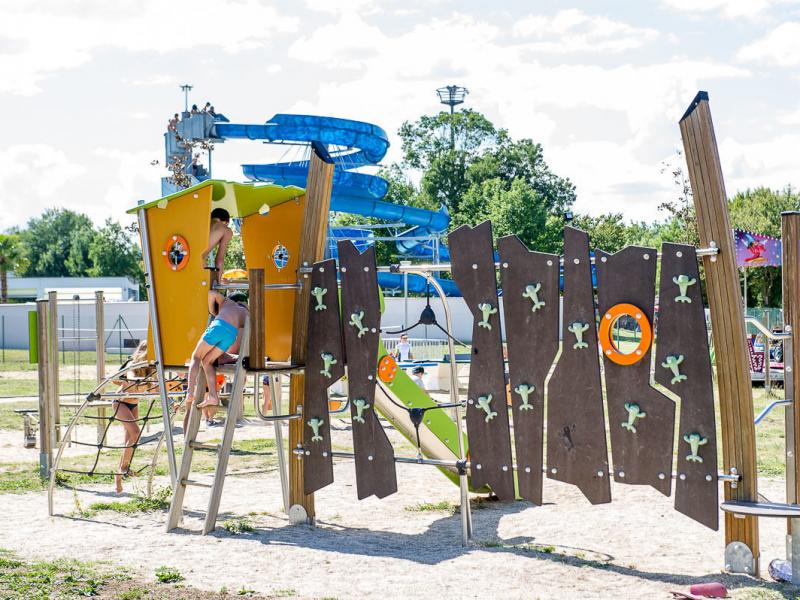 Camping La Plaine Tonique