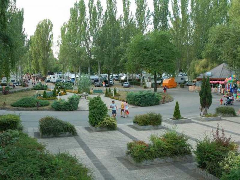 Balatontourist Camping & Bungalows Füred