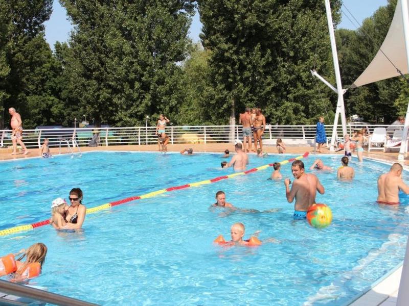 Balatontourist Camping & Bungalows Füred