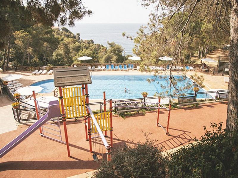 Camping Cala Llevadó