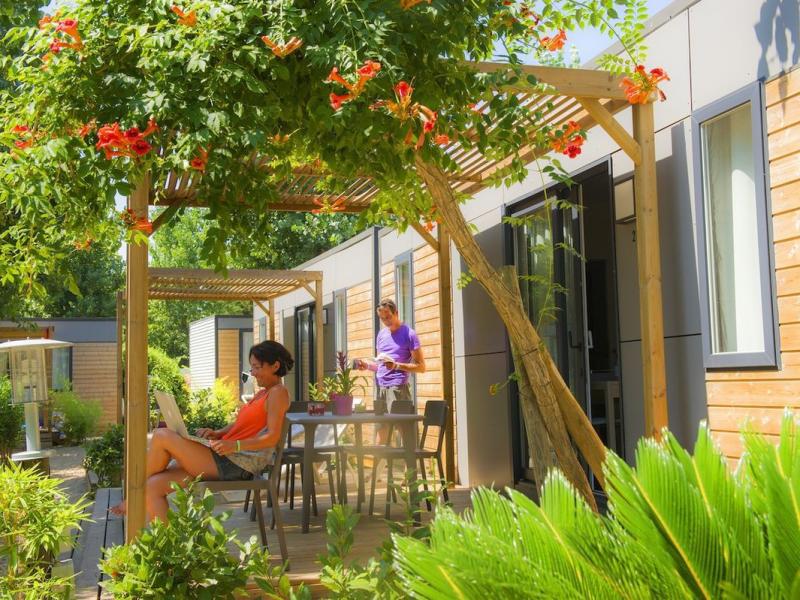 Les Méditerranées - Beach Garden