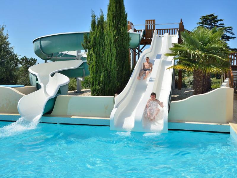 Camping Yelloh! Village Le Pin Parasol