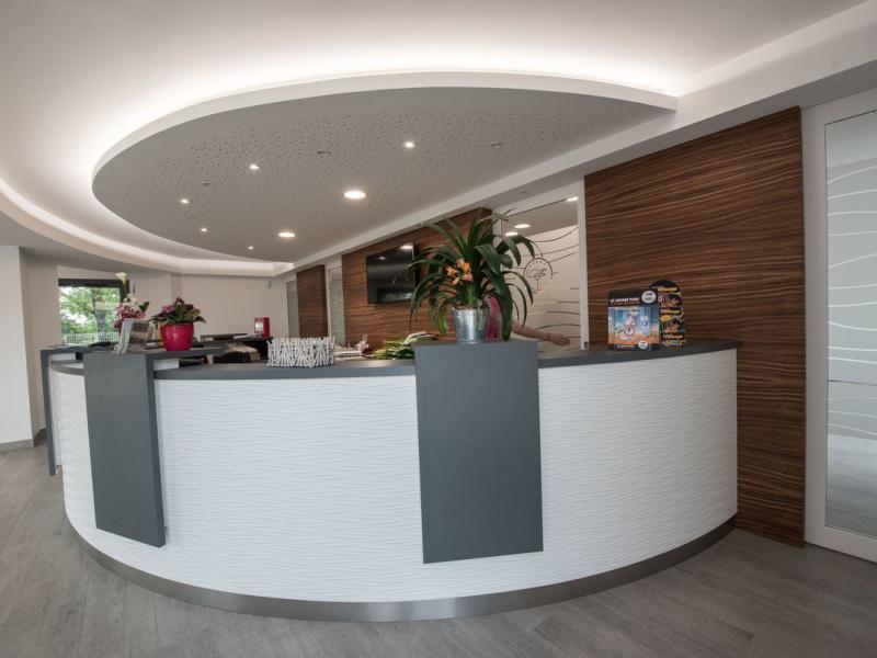 Camping Yelloh! Village Le Pin Parasol