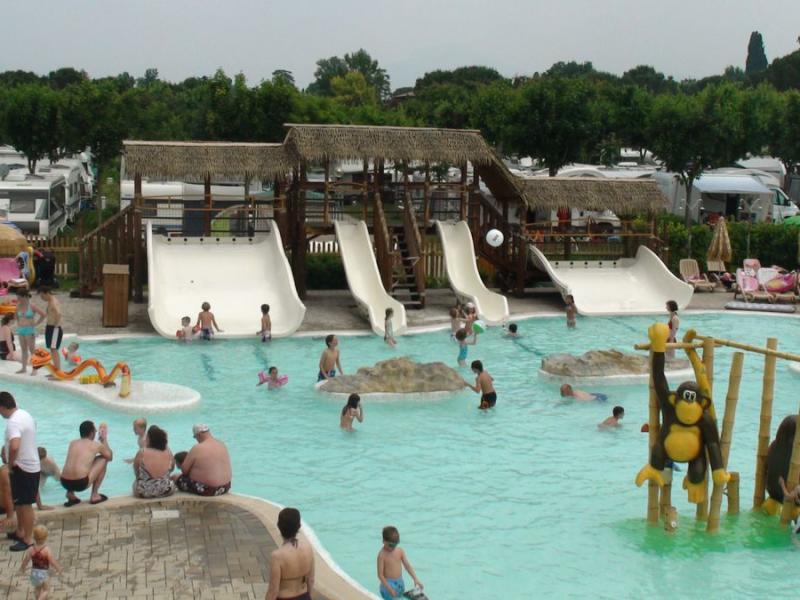 Camping Piani di Clodia