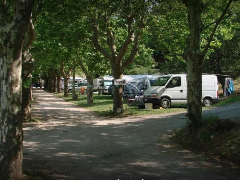 Camping Château de l'Eouvière